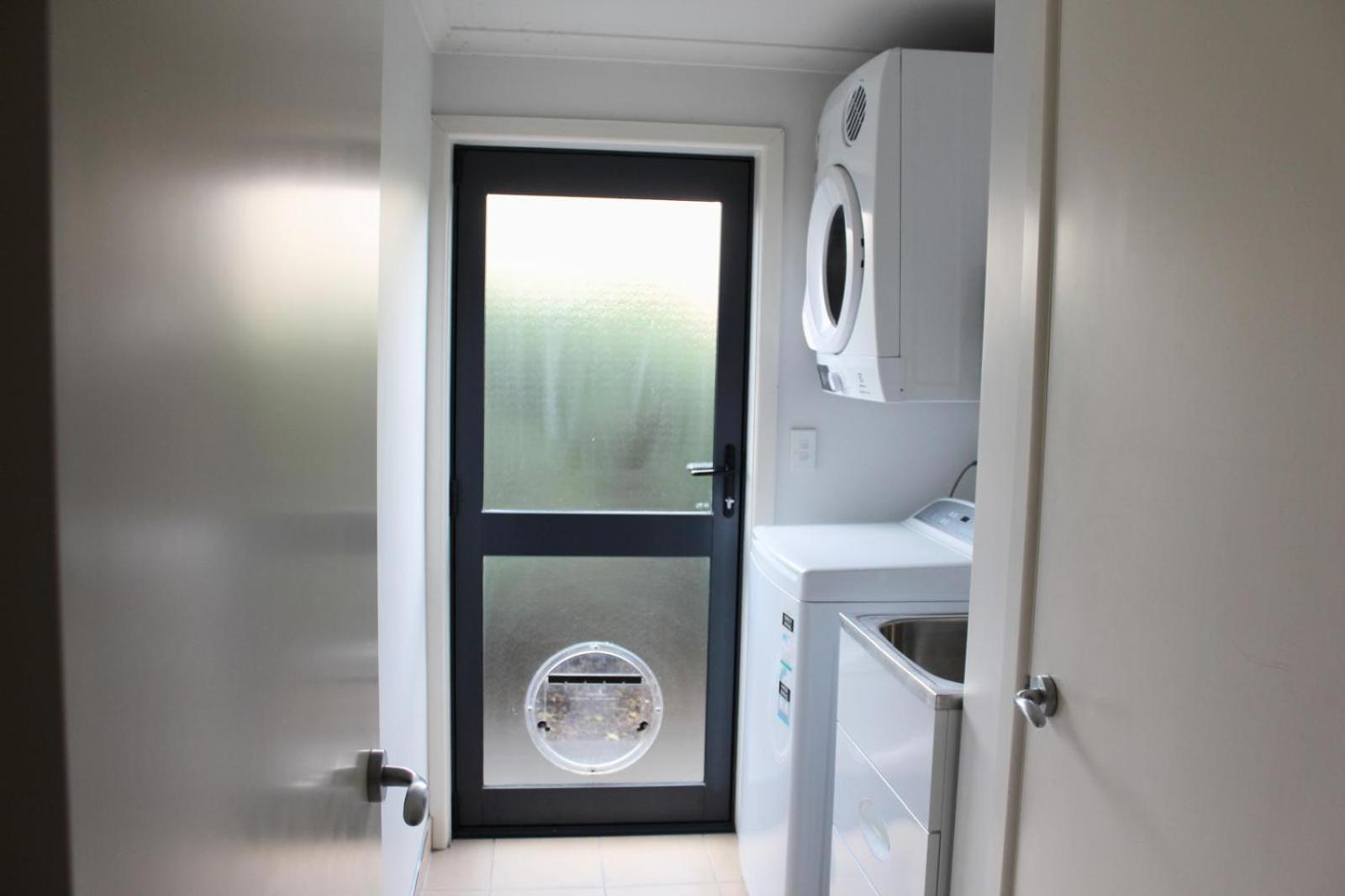 5-Min Walk To Village - Havelock North Holiday Home With Spa Pool Buitenkant foto
