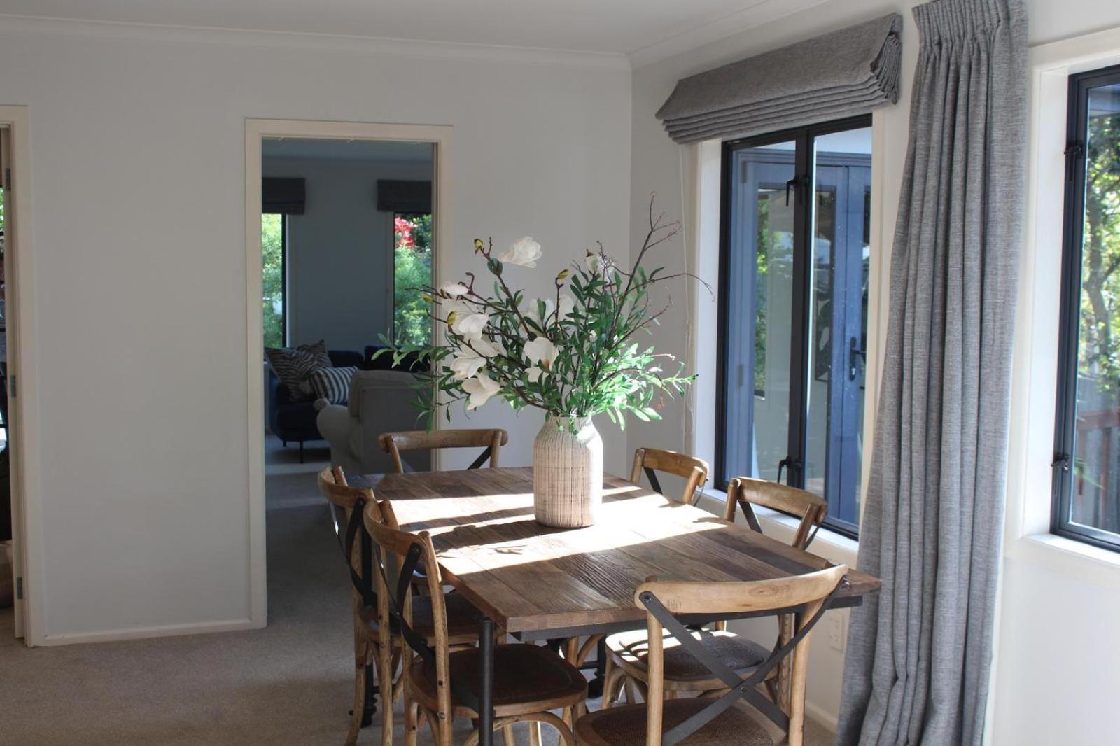 5-Min Walk To Village - Havelock North Holiday Home With Spa Pool Buitenkant foto