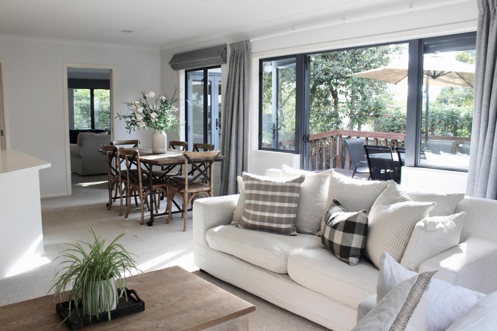 5-Min Walk To Village - Havelock North Holiday Home With Spa Pool Buitenkant foto